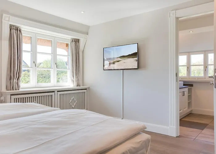 Nyaraló Ebbe Flut *